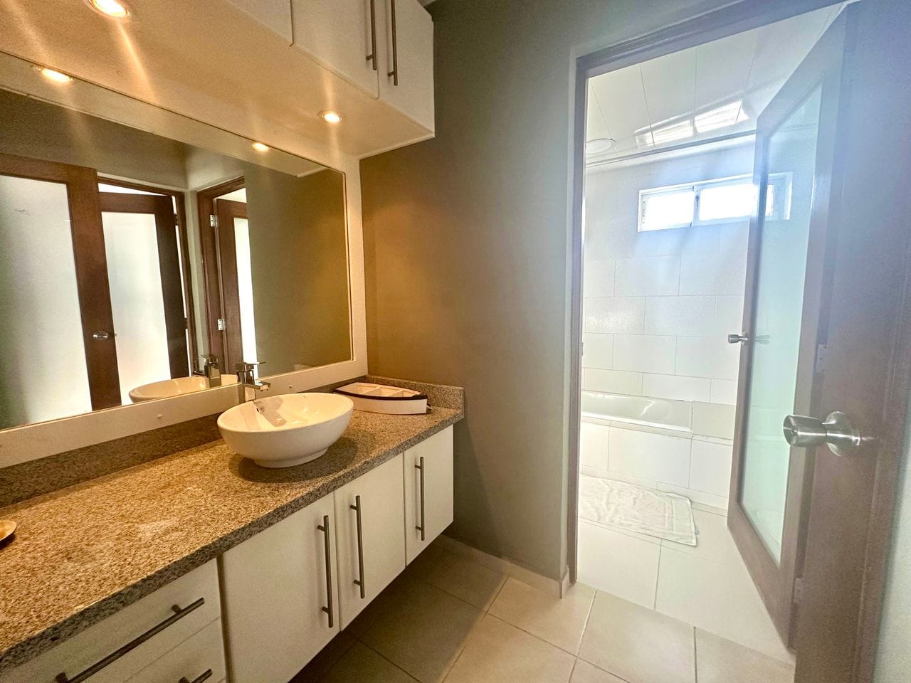 Apartamento de 2 Habitaciones en Venta en Juan Dolio.  Foto 7277697-8.jpg