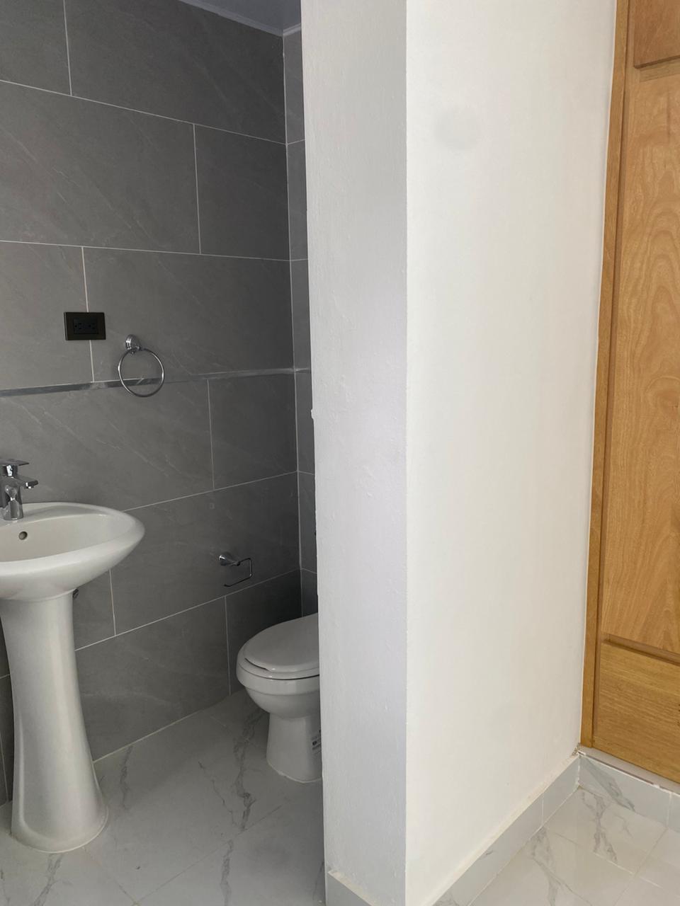 VENTA DE APARTAMENTO – 1ER NIVEL EN JARDINES DEL SUR SANTIAGO Foto 7277888-12.jpg