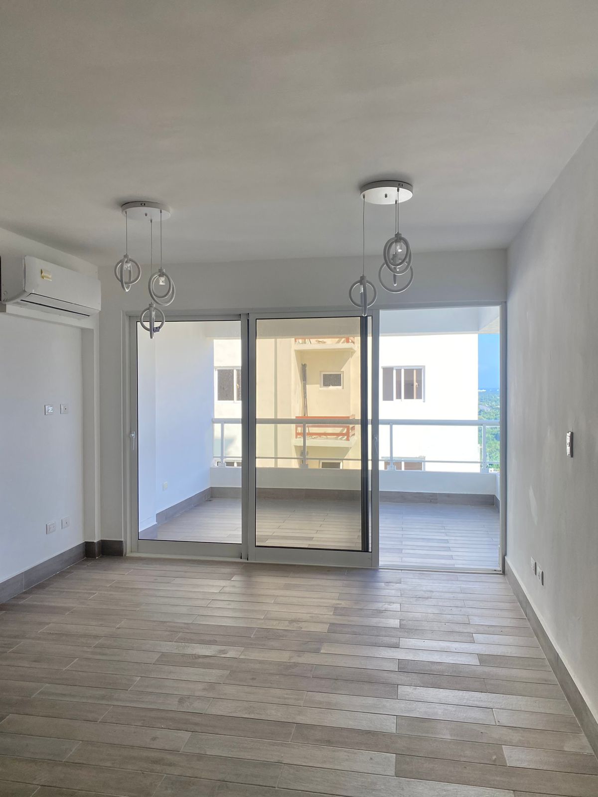 Vendo hermoso apartamento en JUAN DOLIO  Foto 7278099-4.jpg