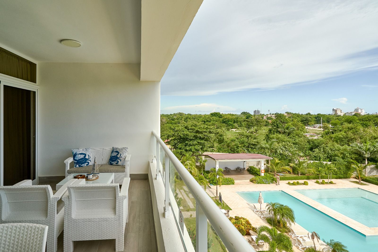 Vendo hermoso apartamento en JUAN DOLIO Foto 7278101-1.jpg