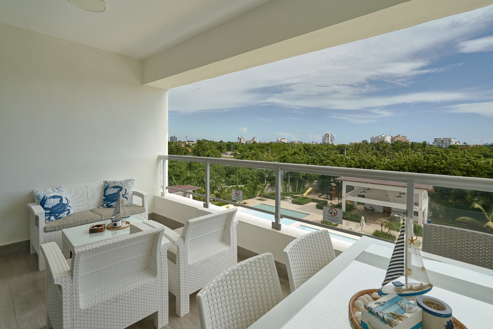 Vendo hermoso apartamento en JUAN DOLIO Foto 7278101-9.jpg