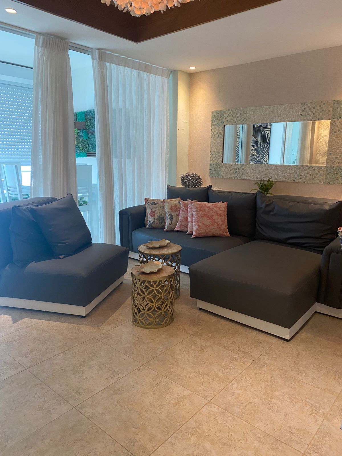 Alquilo elegante y acogedor apartamento en primera línea de playa Juan Foto 7278123-2.jpg