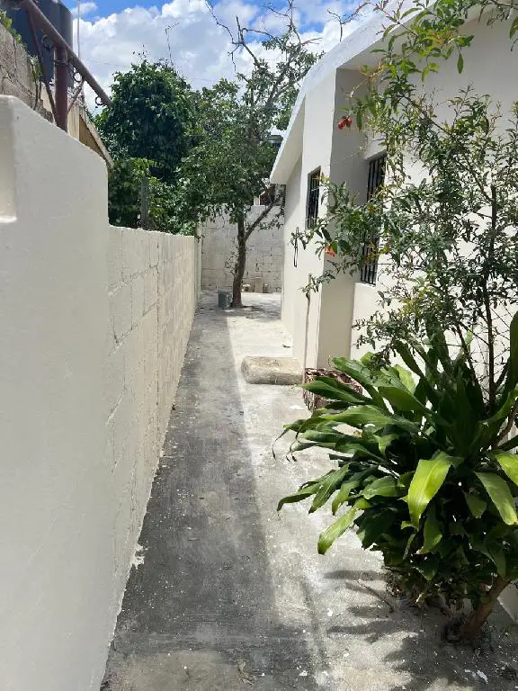 La Romana Casa de 3hab Patio alquiler y venta Foto 7278141-2.jpg