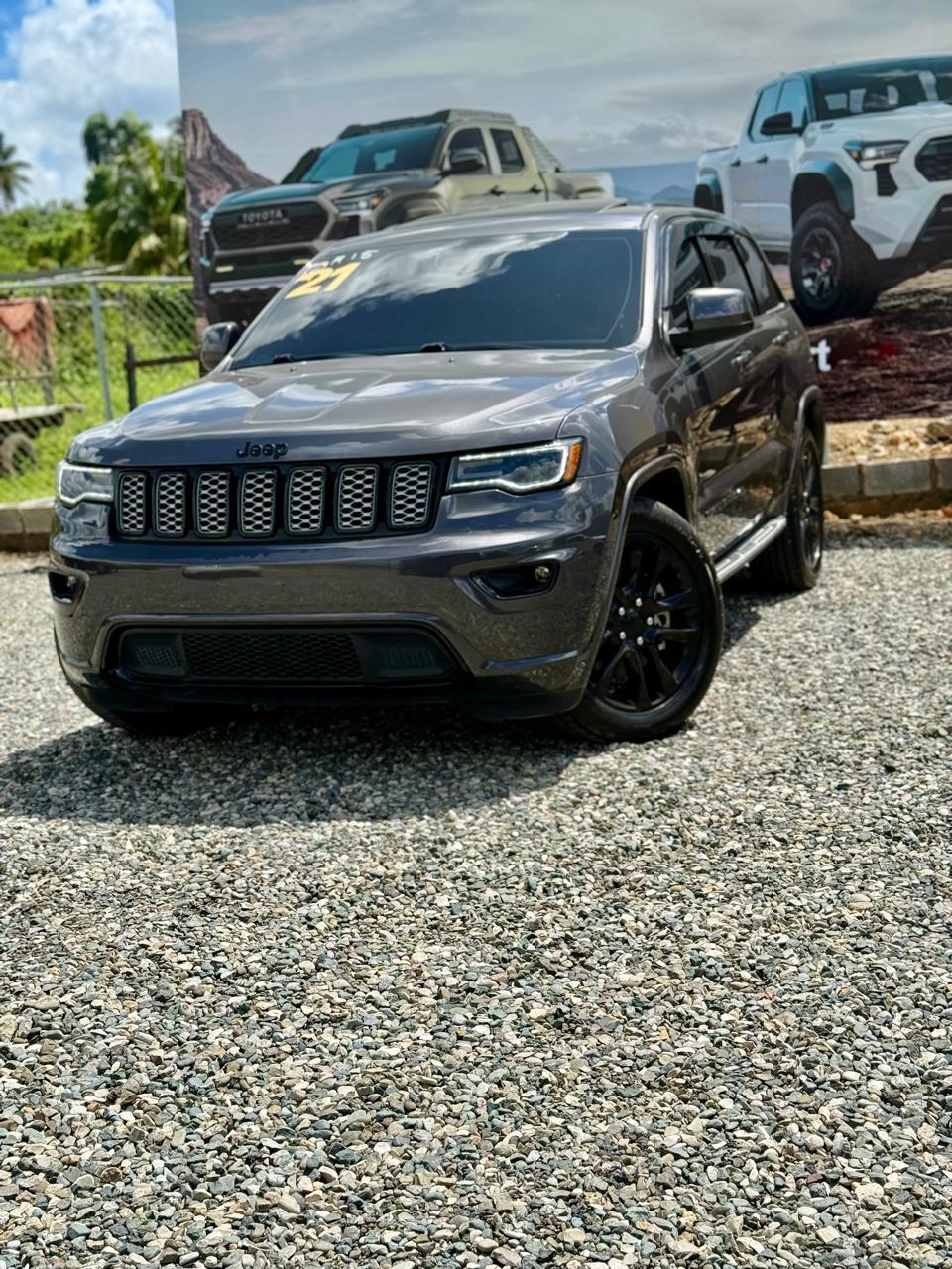  Se VENDE Lujosa jeep cheroke 2021  Foto 7278584-5.jpg