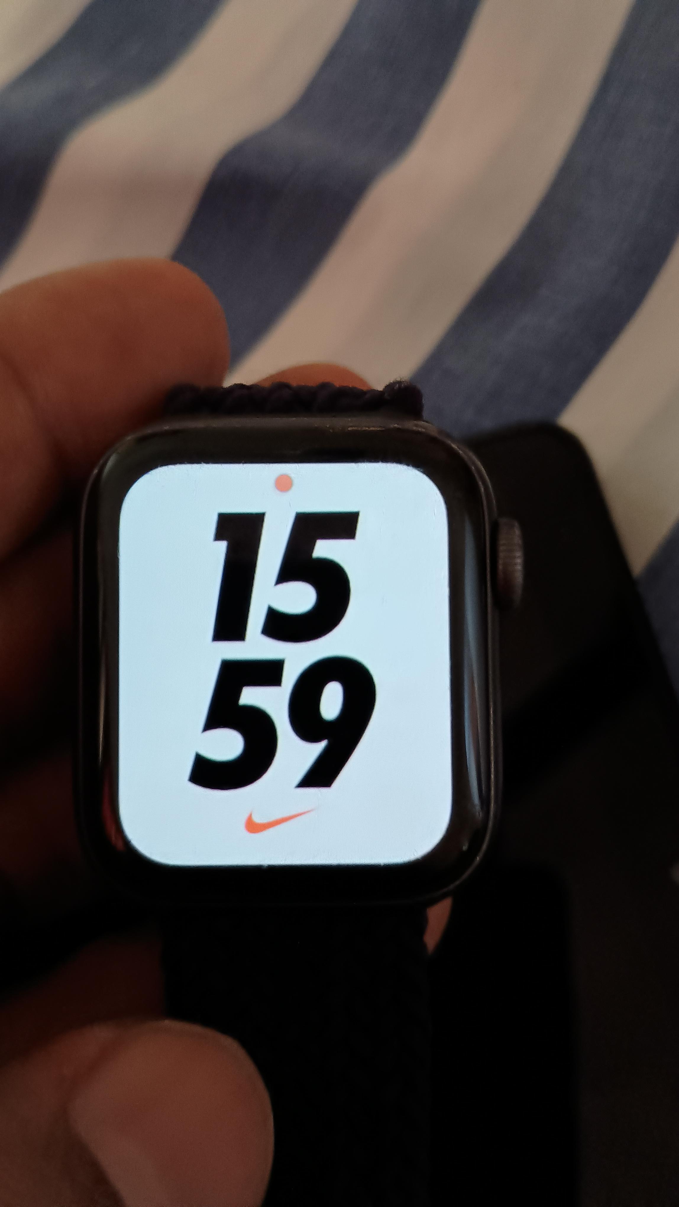 APPLE WATCH SERIE 5 40MM NITIDO Foto 7278643-9.jpg