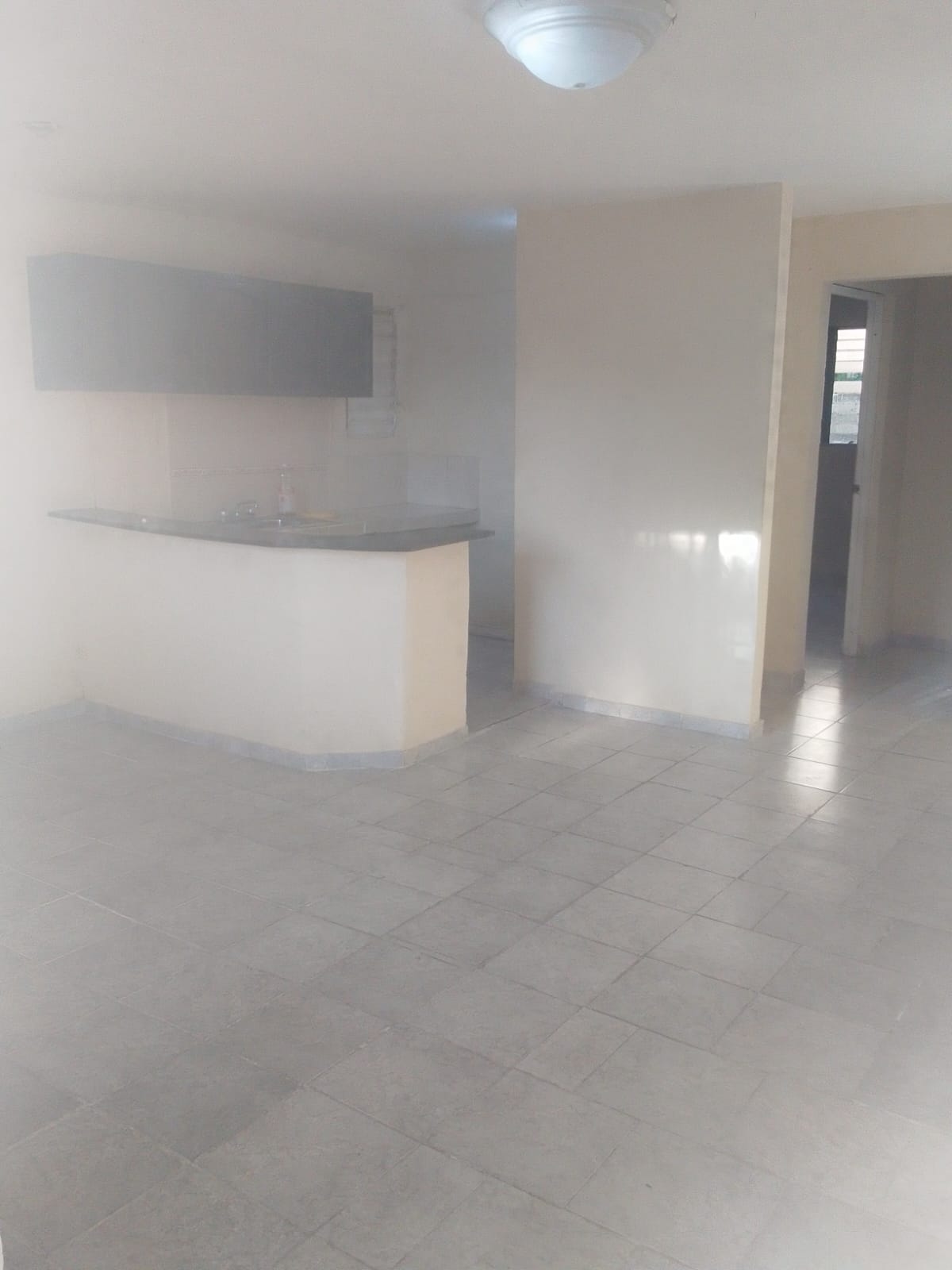 ALQUILO HABITACIONES ESTUDIO APARTA ESTUDIOS Y APARTAMENTOS CERCA DE L Foto 7278652-4.jpg