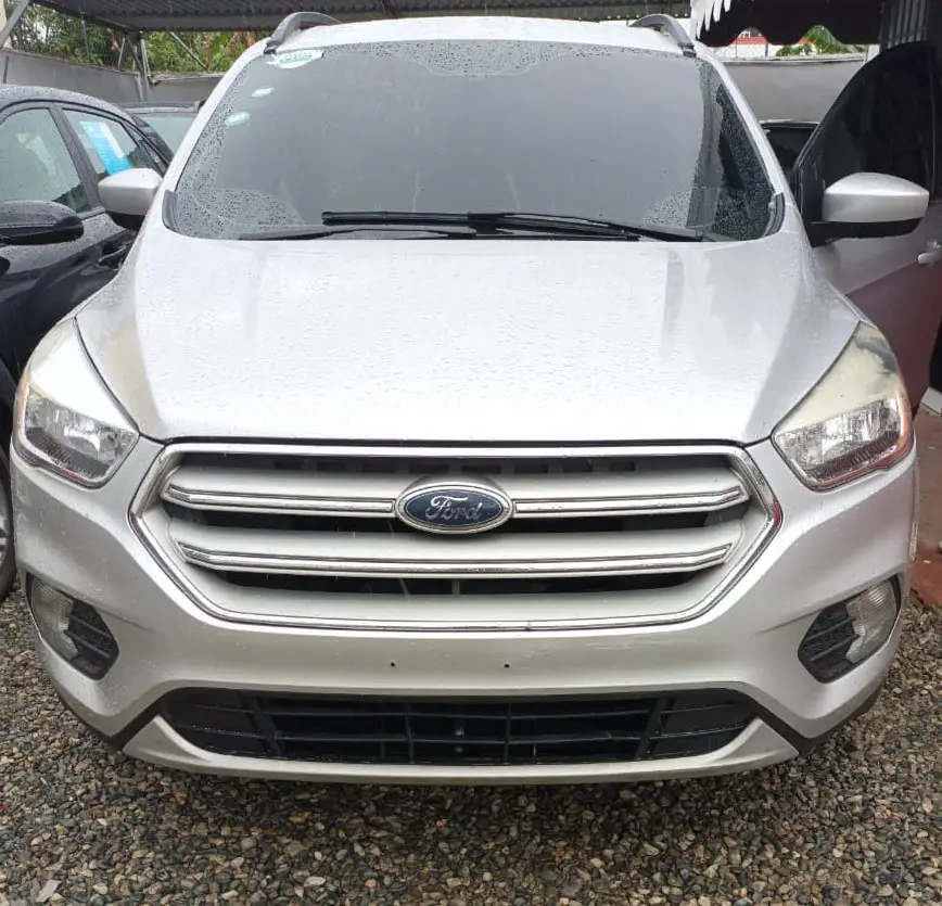 FORD ESCAPE 2018 Foto 7278796-2.jpg