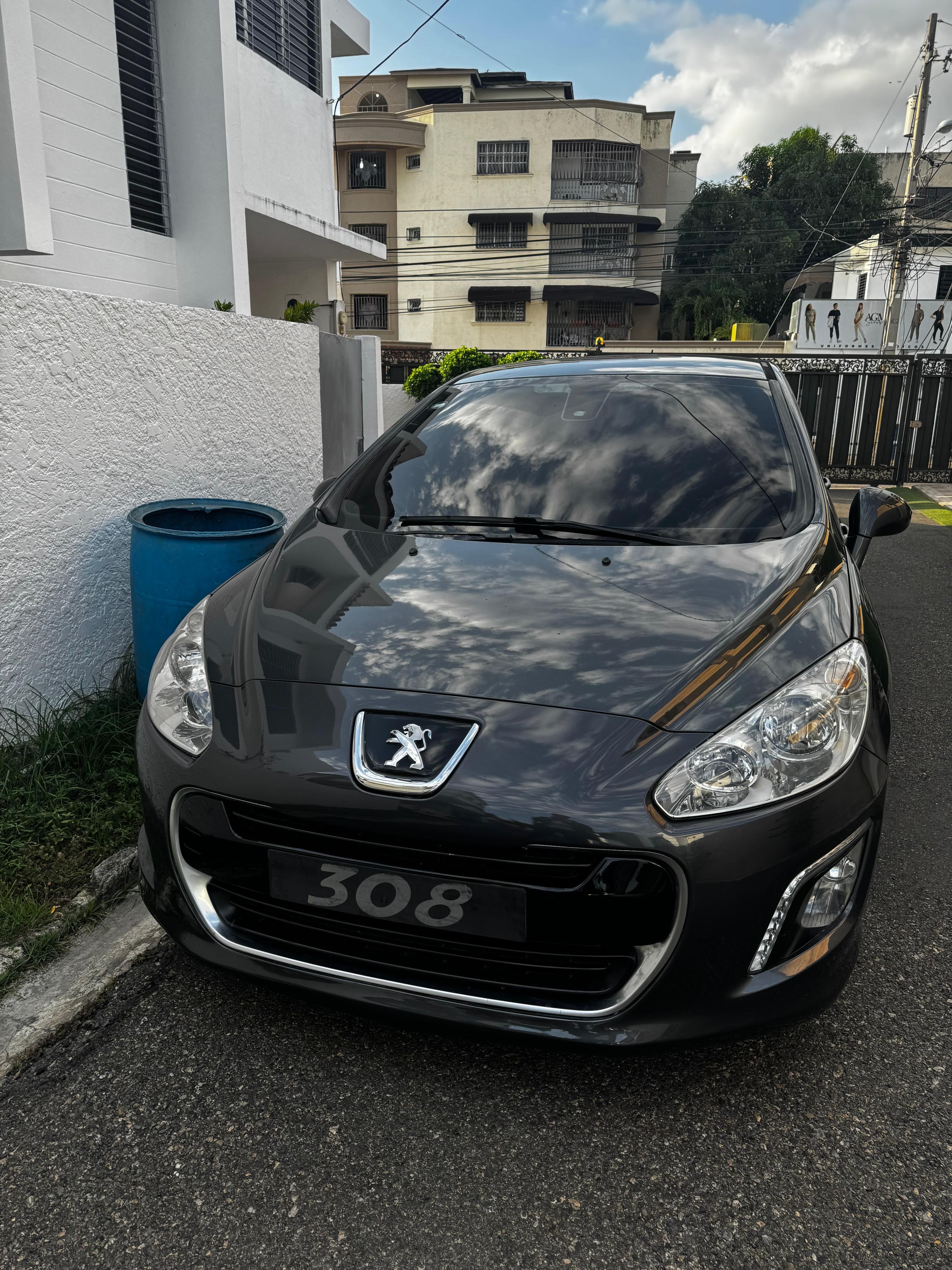 Peugeot 308 - 2013 Premium Foto 7278822-8.jpg