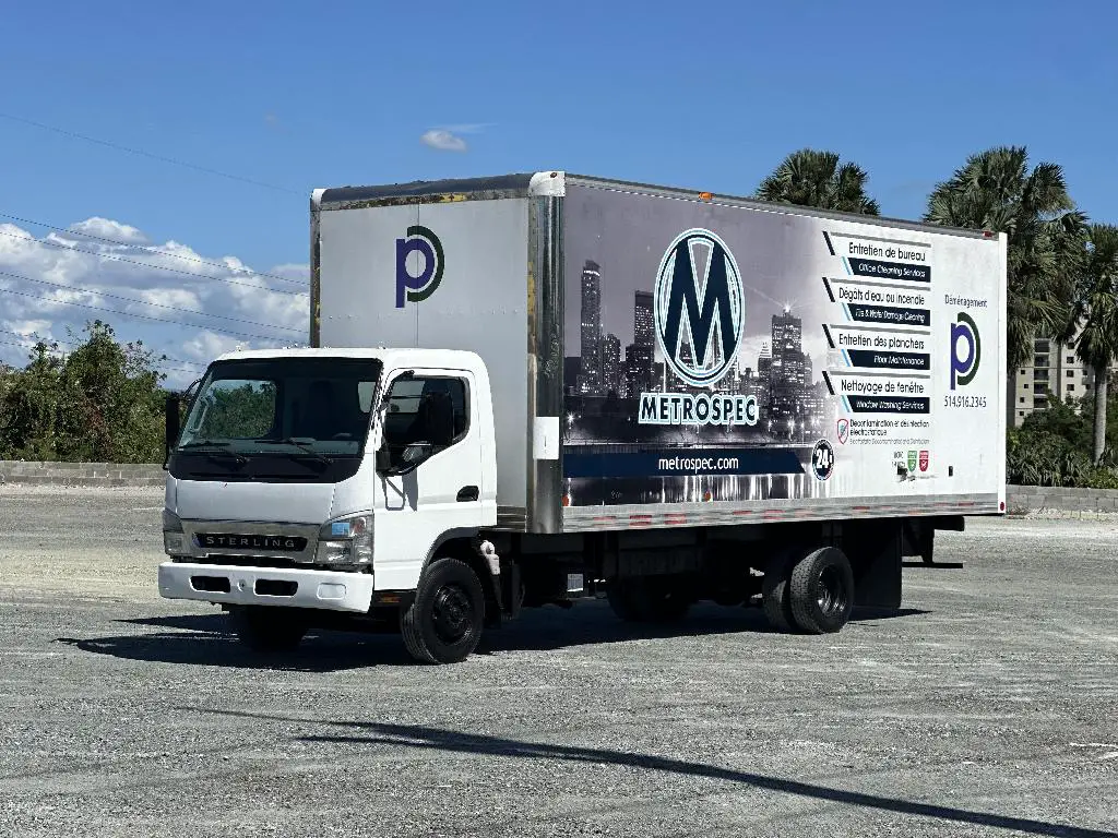 Mitsubishi Fuso Sterling 2009 Foto 7278848-1.jpg