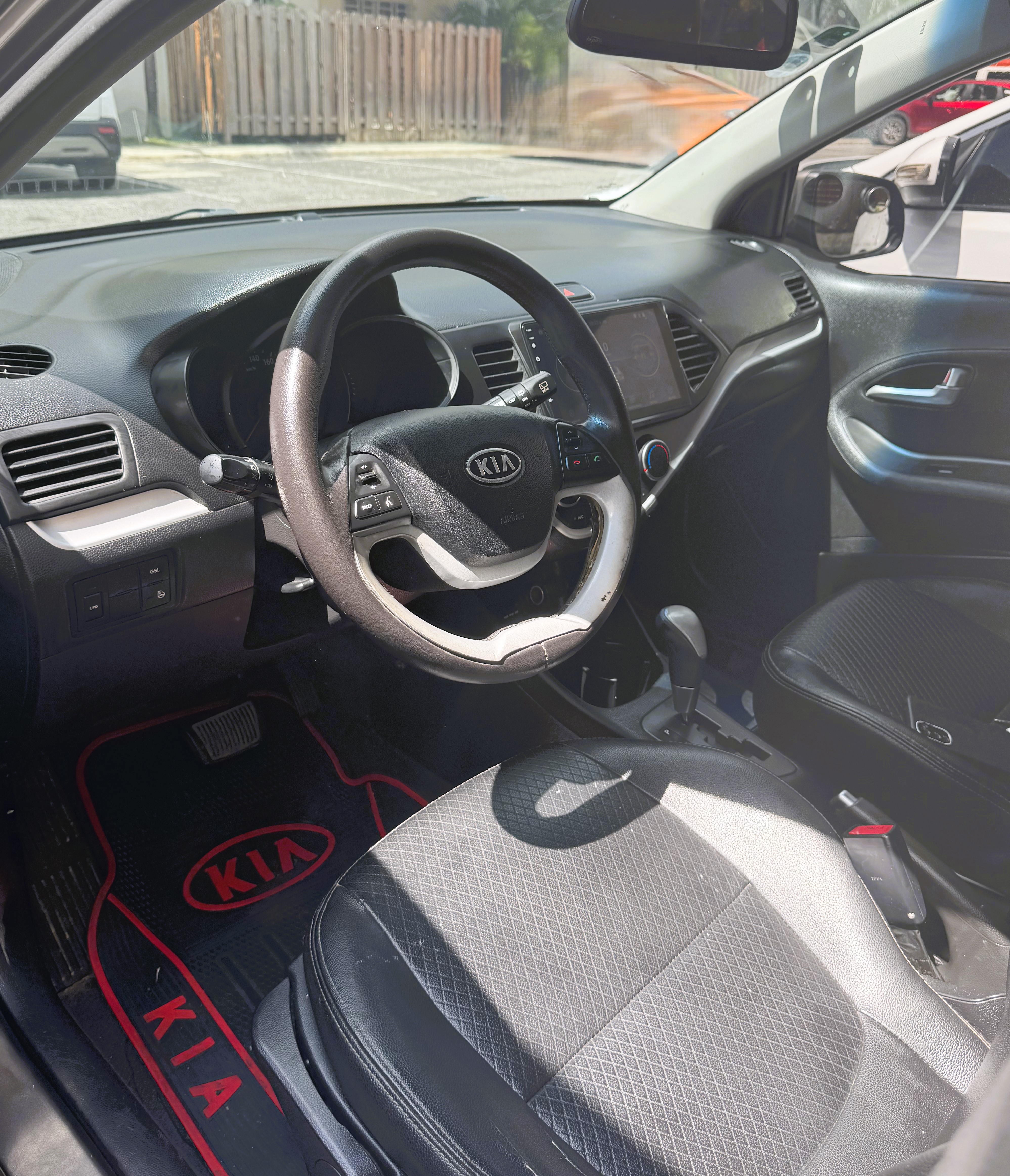 Kia Morning 2012 Limited Edicion Especial  Foto 7279018-3.jpg
