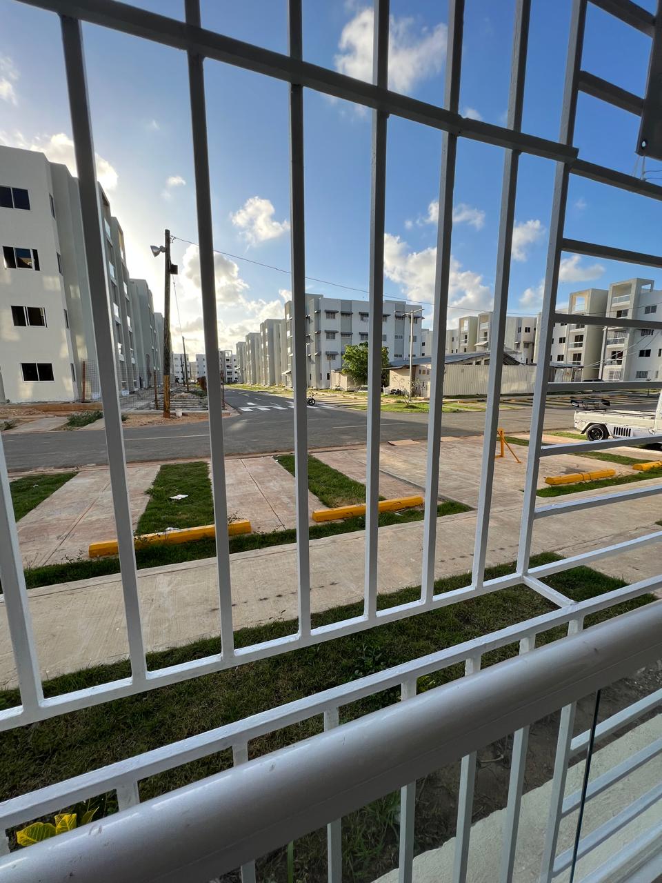 Apartamento de 2 Habitaciones en Venta en la Ciudad Juan Bosch.  Foto 7279047-2.jpg