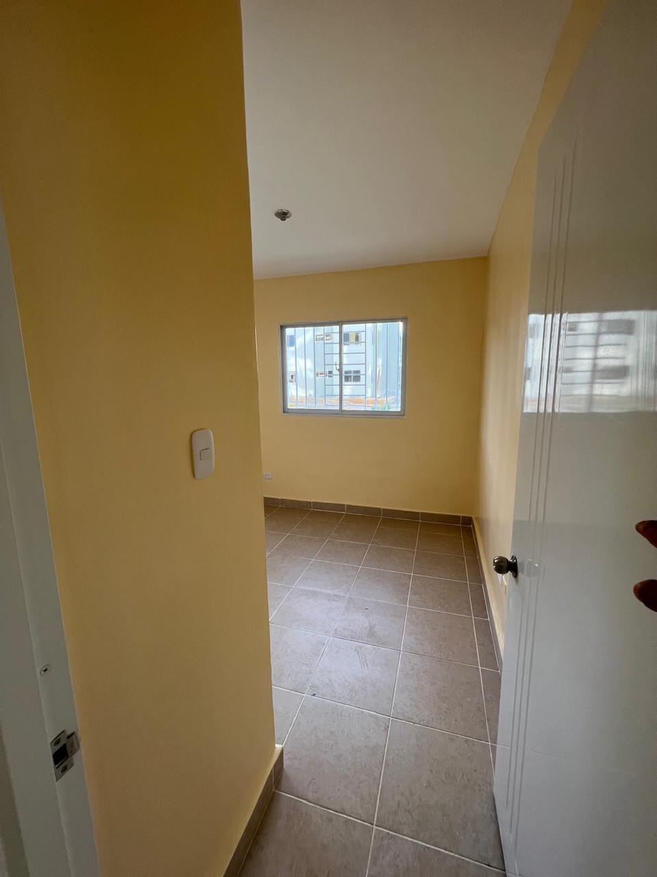 Apartamento de 2 Habitaciones en Venta en la Ciudad Juan Bosch.  Foto 7279047-4.jpg