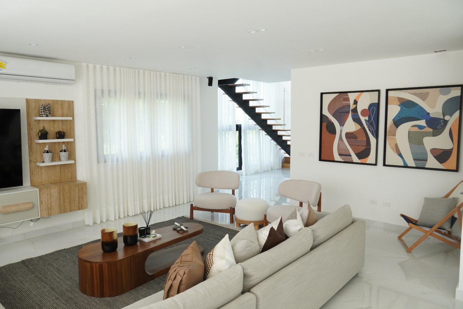Vendo hermosa villa en Playa Nueva Romana  Foto 7279314-7.jpg