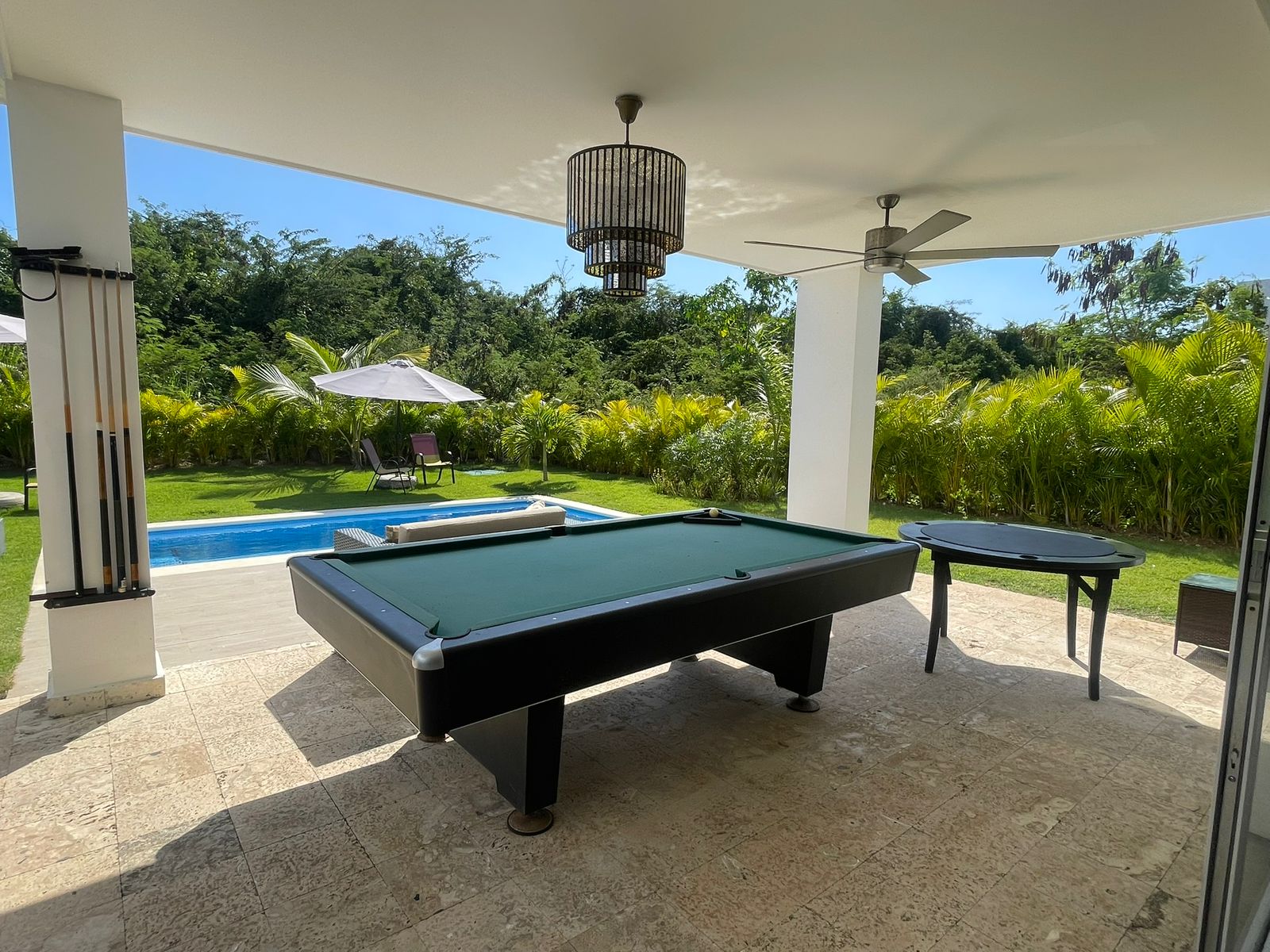 Vendo hermosa villa en Playa Nueva Romana  Foto 7279317-11.jpg