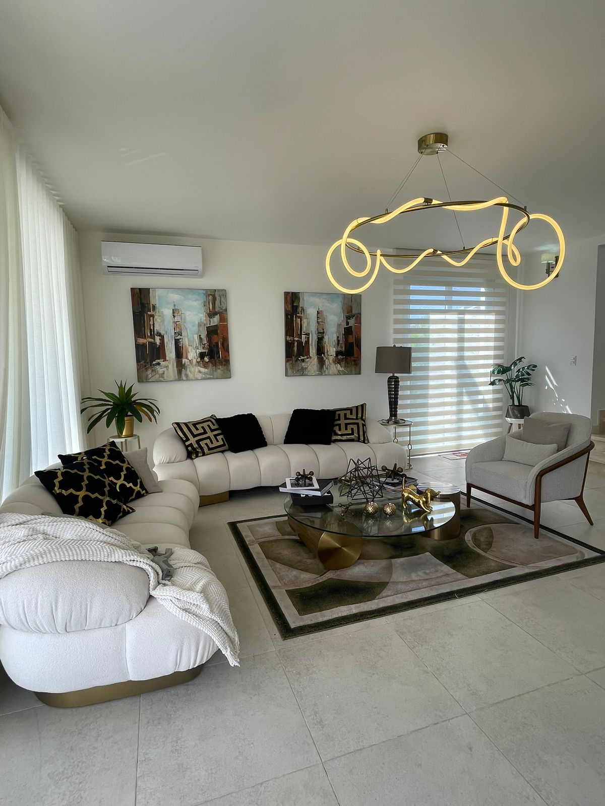 Vendo hermosa villa en Playa Nueva Romana  Foto 7279317-4.jpg