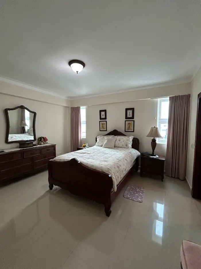 Venta de amplio Apartamento  el Renacimiento Piso alto  Foto 7279510-14.jpg