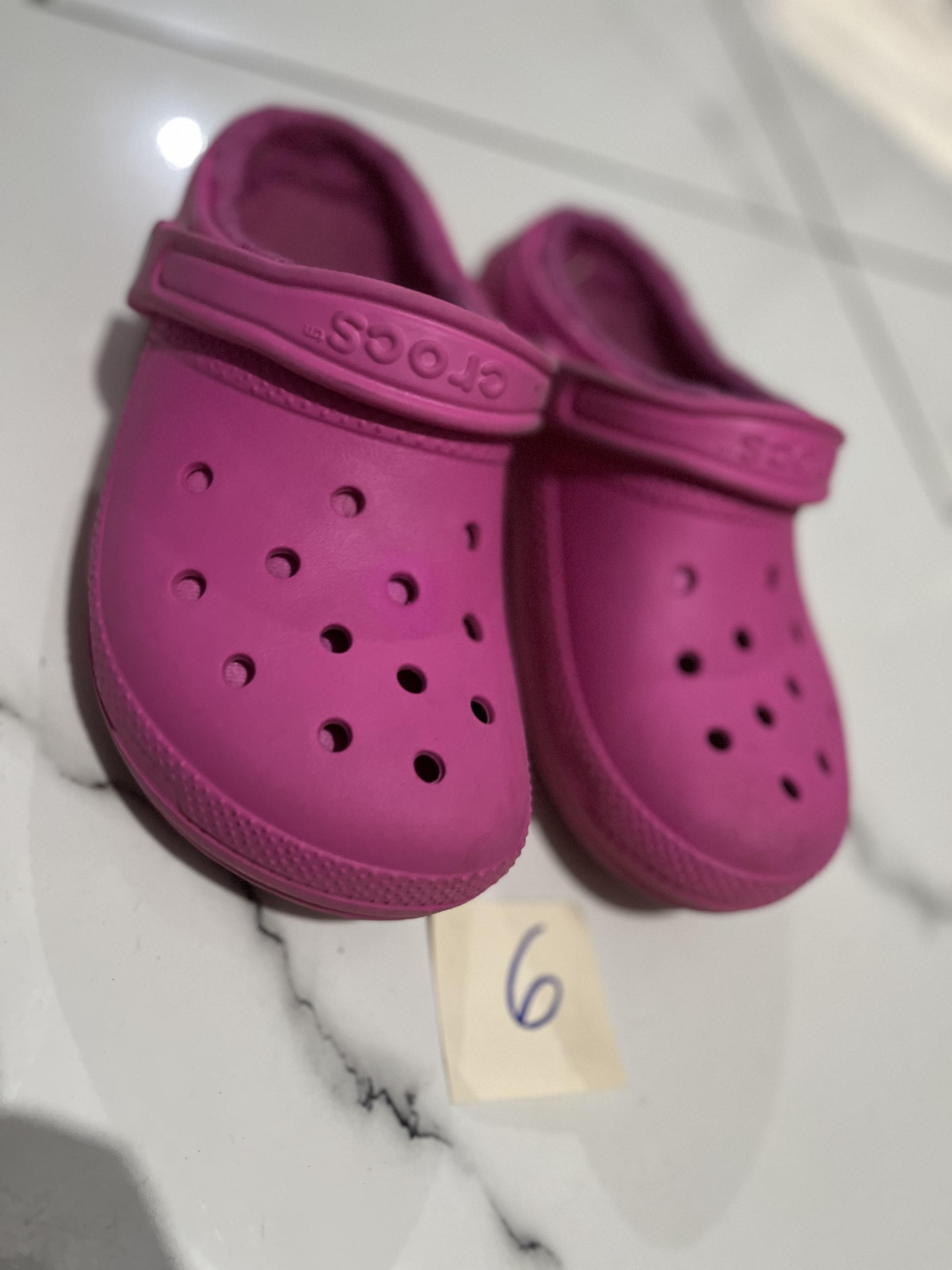 Sandalias Crowc originales número pequeño para niña y niño usada origi Foto 7279552-4.jpg