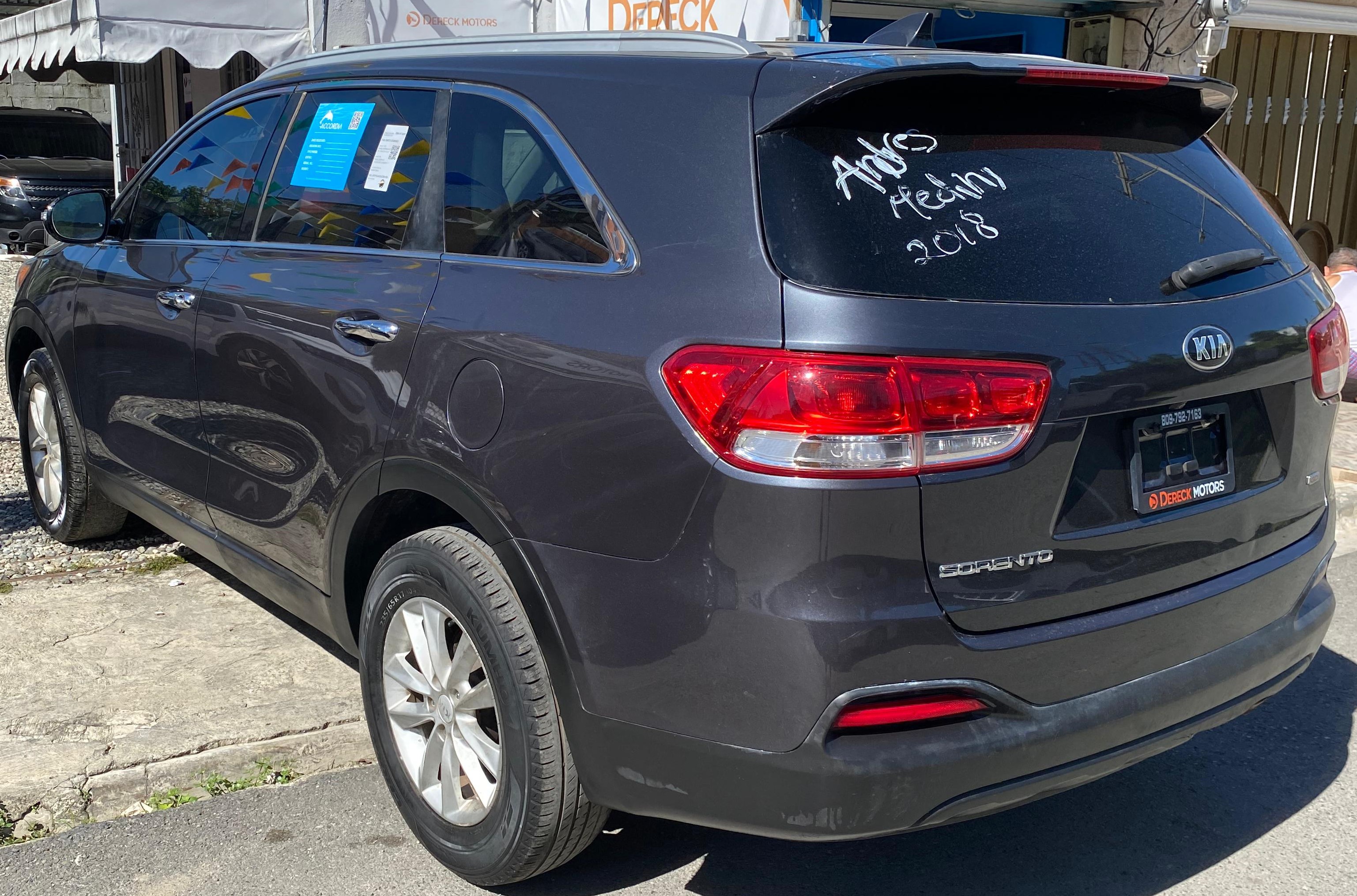 KIA SORENTO LX 2018 Foto 7279560-3.jpg