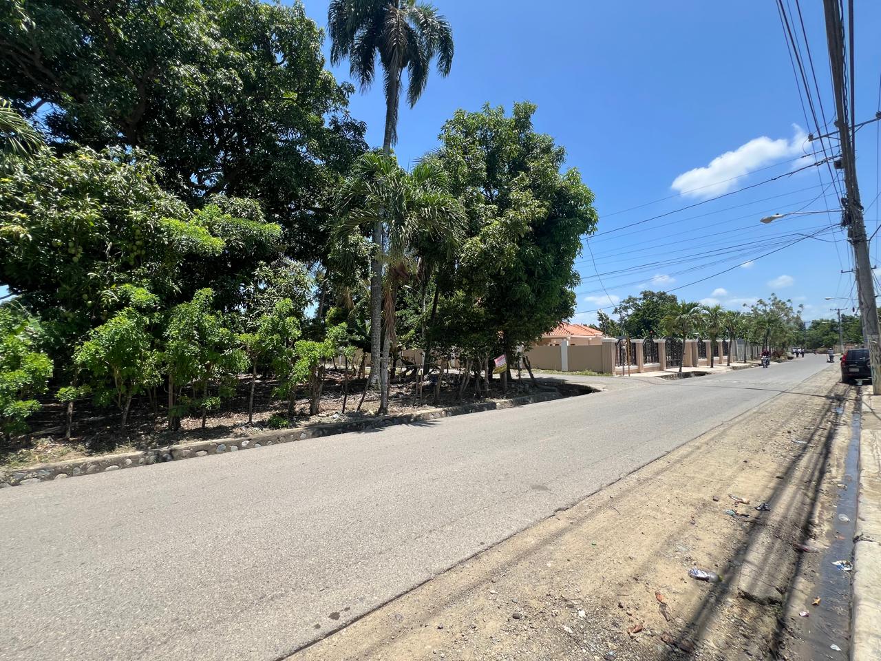 Vendo Solar 1239 Mts.2 en Guayabal SANTIAGO AV. RAMON MARIANO GRULLON  Foto 7279617-4.jpg