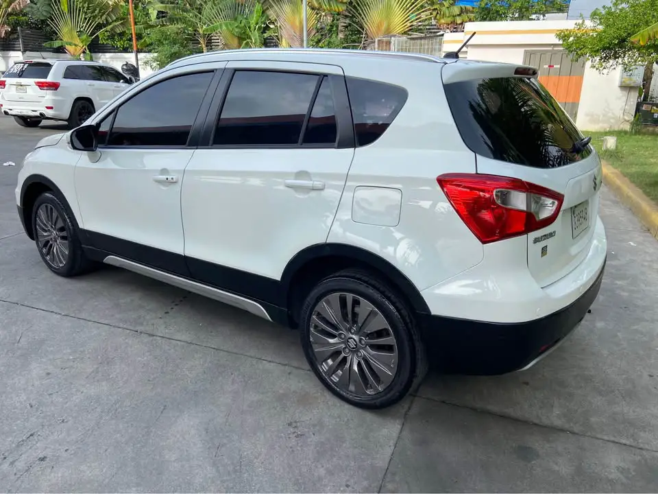 Suzuki cross sx4 2017  óptimas condiciones . Foto 7279713-2.jpg