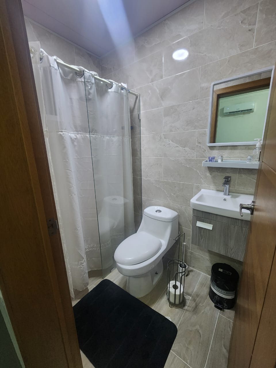 Apartamento Amueblado en Alquiler – Los Cacicazgos Santo Domingo  Vive Foto 7279869-4.jpg
