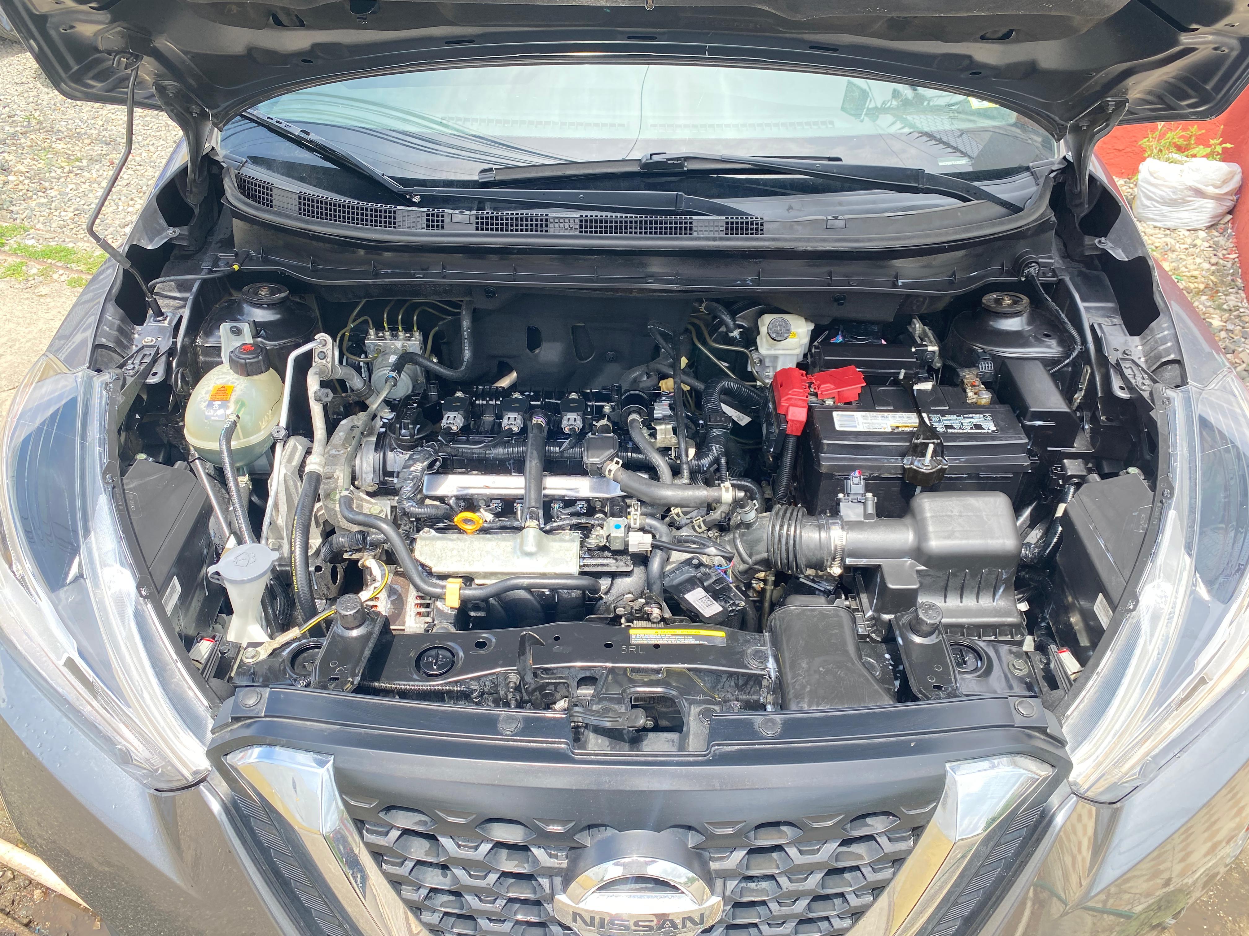 NISSAN KICKS 2020 Foto 7279878-9.jpg
