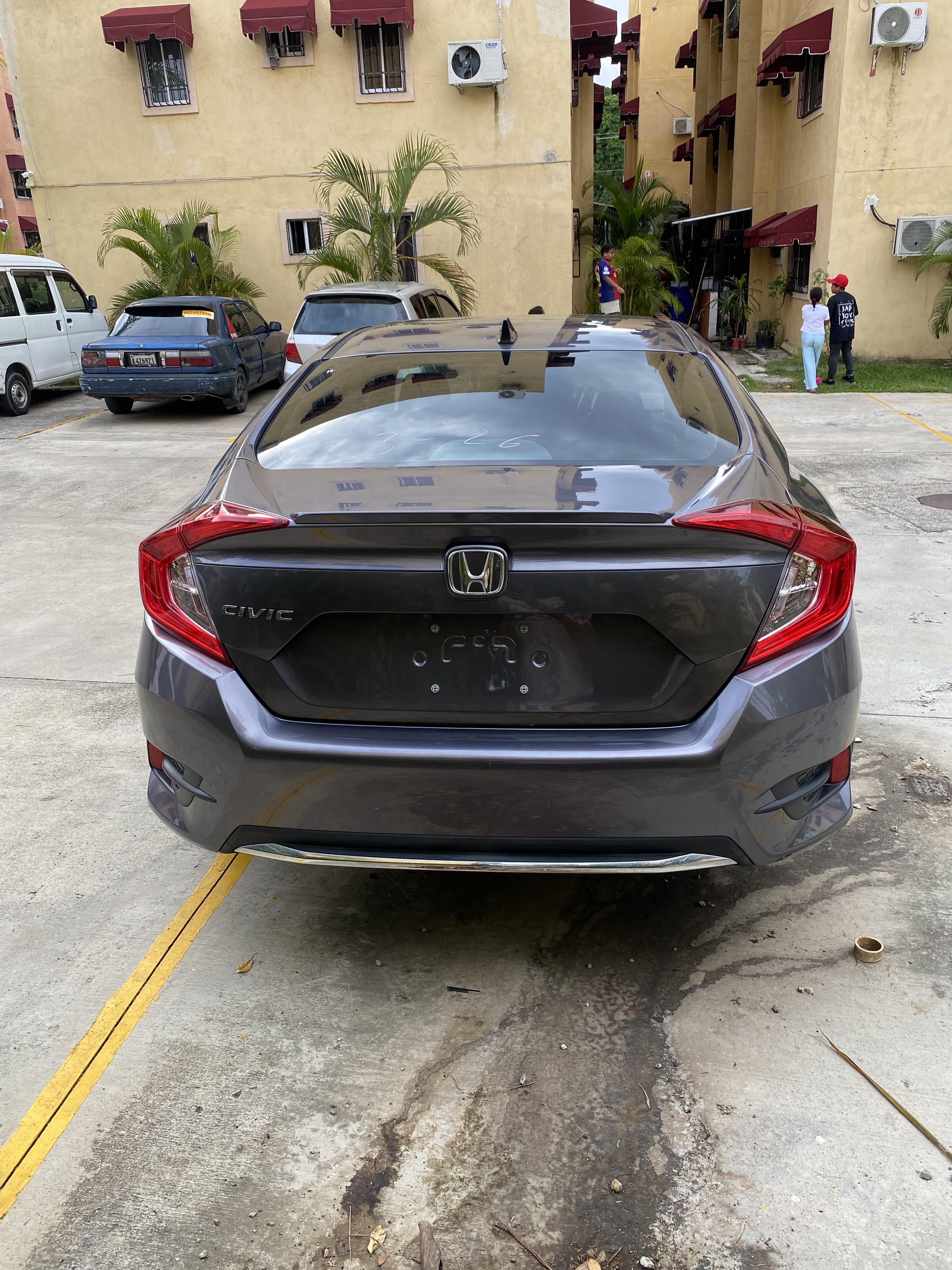Honda civic 2021  en Santo Domingo Oeste Foto 7280596-3.jpg
