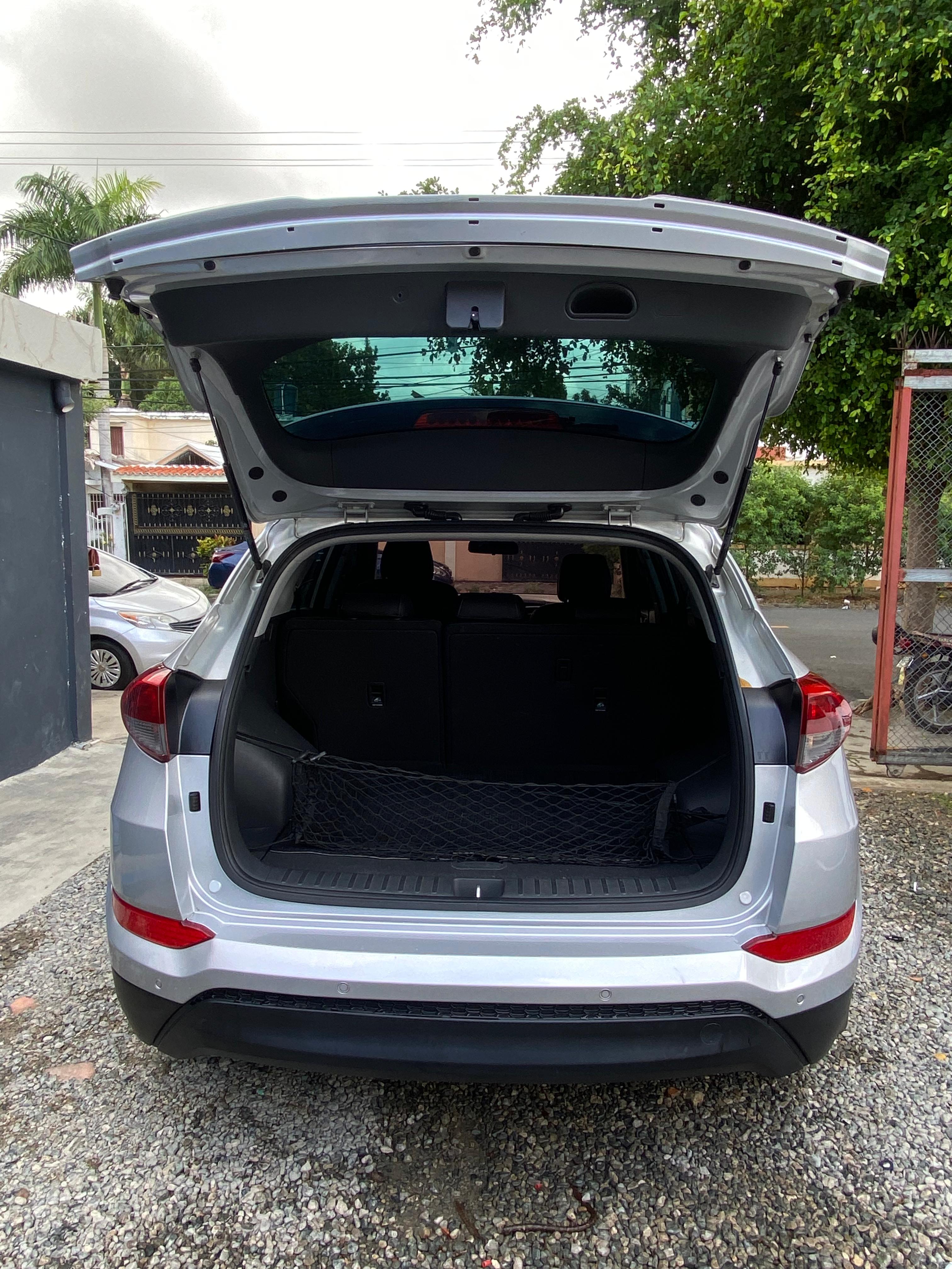 HYUNDAI TUCSON 2016 Foto 7280630-11.jpg