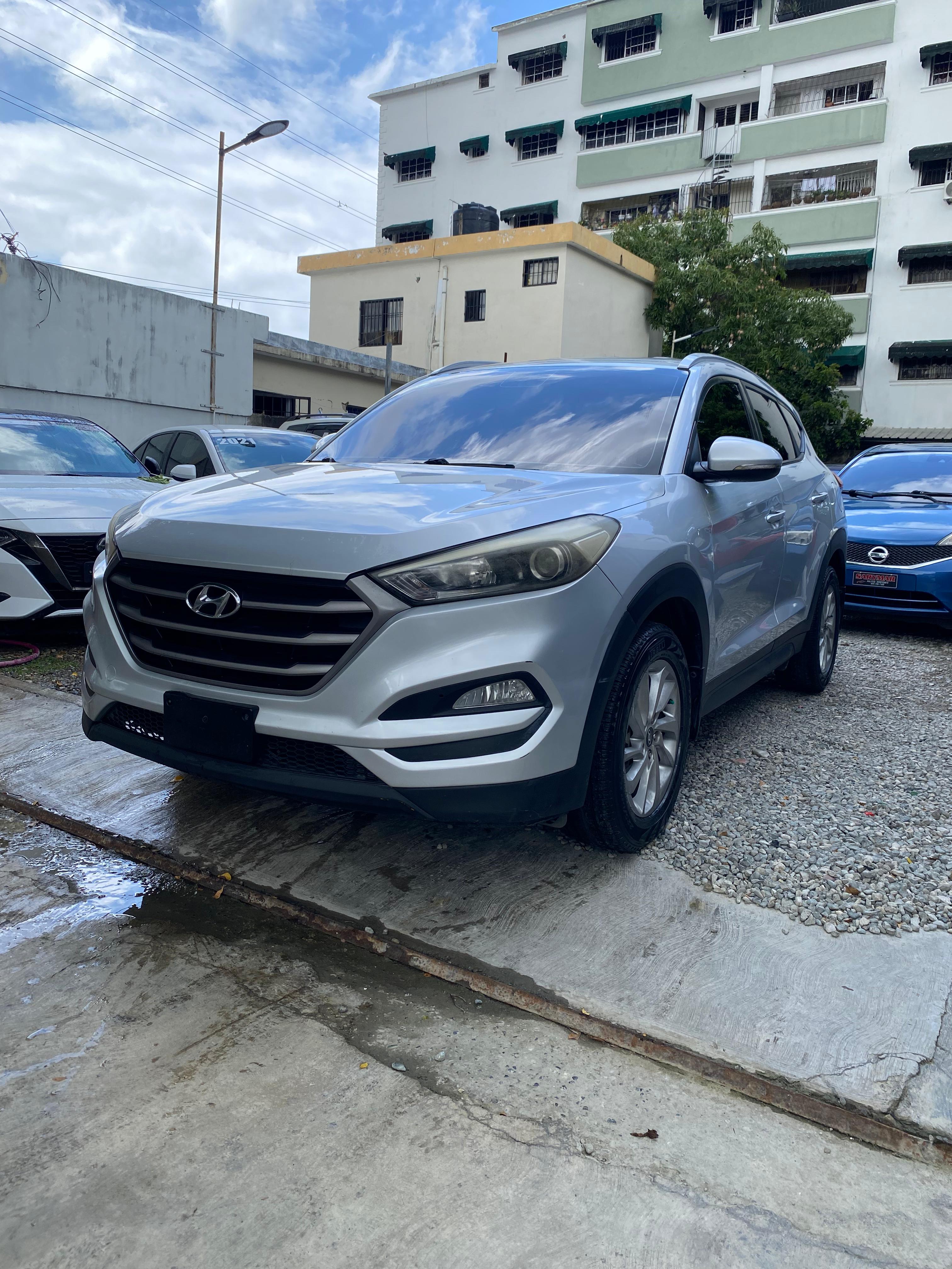 HYUNDAI TUCSON 2016 Foto 7280630-2.jpg