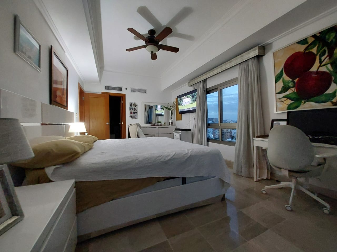 Apartamento en venta de  3 habitaciones ubicado en Zona Universitaria  Foto 7280679-4.jpg