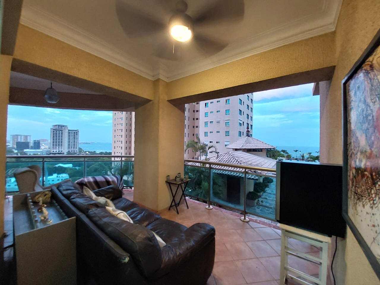 Apartamento en venta de  3 habitaciones ubicado en Zona Universitaria  Foto 7280679-5.jpg