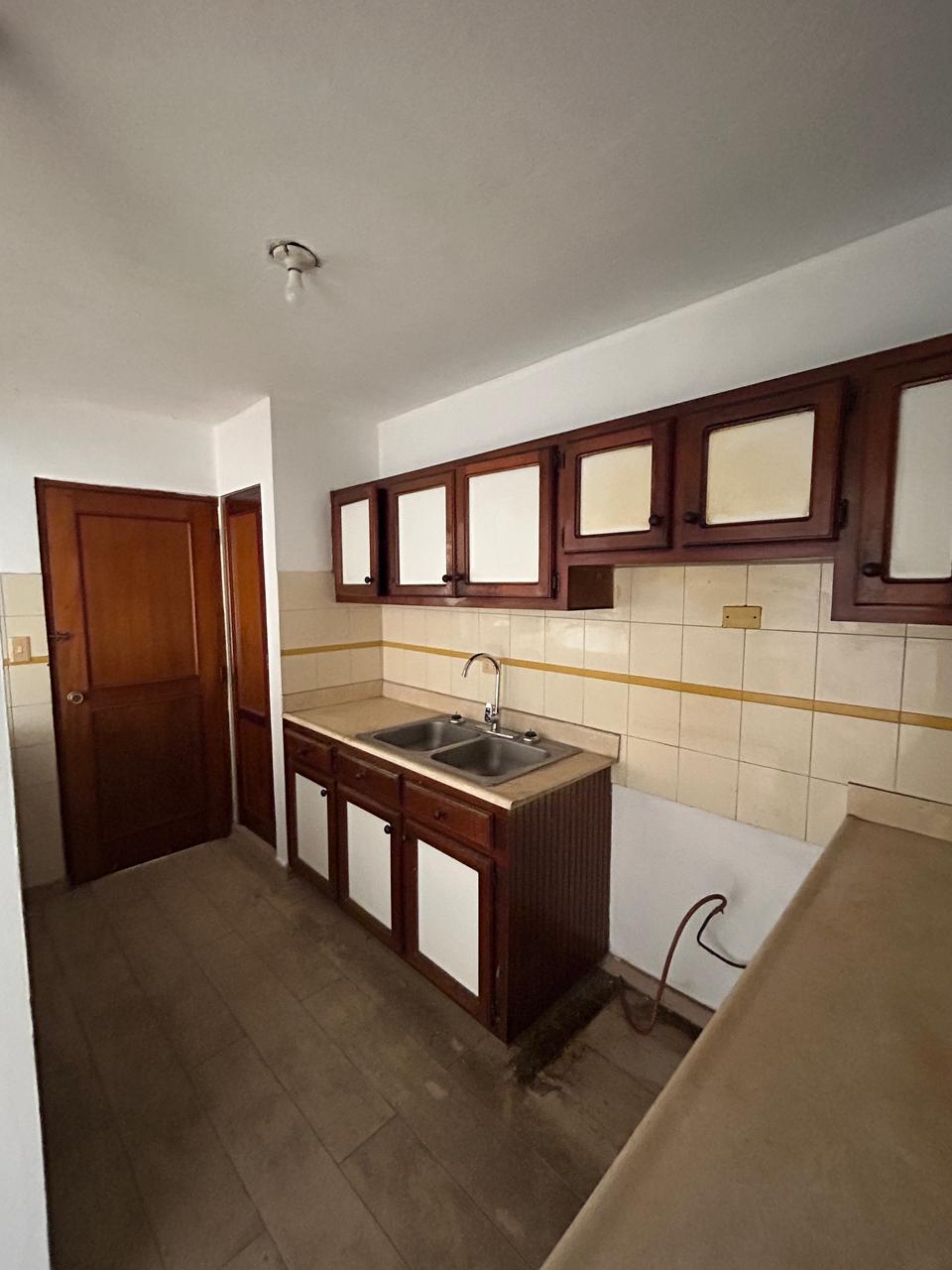 Apartamento en alquiler  Bella Vista Proximo a Bella Vista Mall Foto 7280681-5.jpg