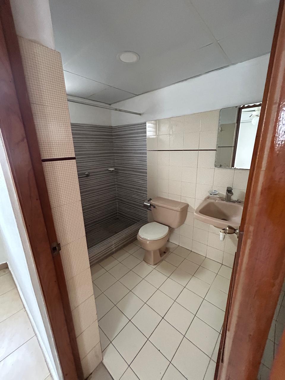 Apartamento en alquiler  Bella Vista Proximo a Bella Vista Mall Foto 7280681-9.jpg