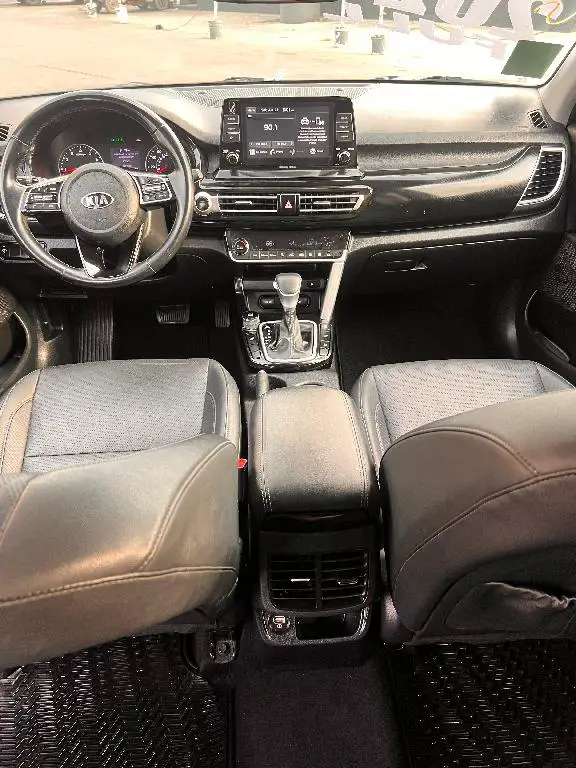 Kia Seltos EX FULL Foto 7280733-11.jpg