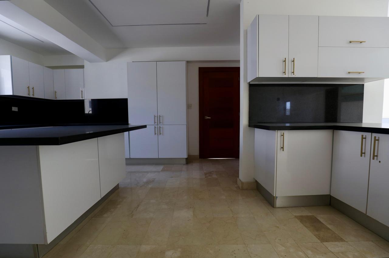 Apartamento Listo Ensanche Serralles Santo Domingo  Foto 7281293-7.jpg