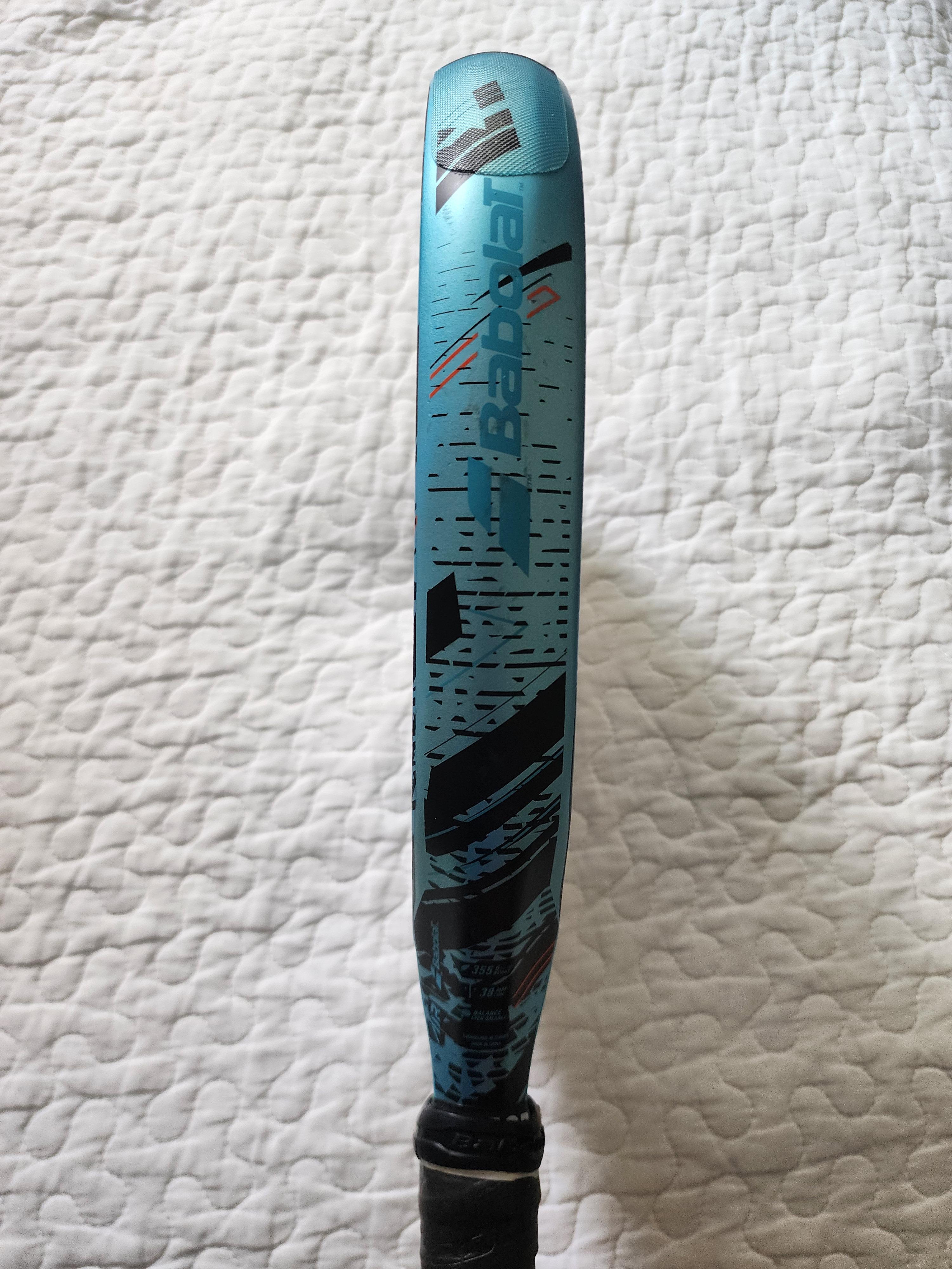 Se venden Pala de padel Foto 7282084-3.jpg